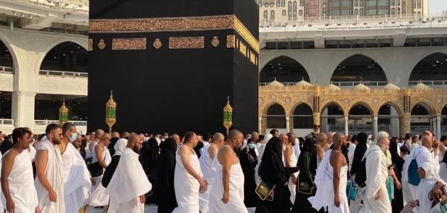 أسعار وضوابط العمرة الجديدة وغرامة ضخمة للمخالفين 2026 1 وزارة السياحة تعلن أسعار وضوابط العمرة الجديدة وغرامة ضخمة للمخالفين.. تعرف علي التفاصيل