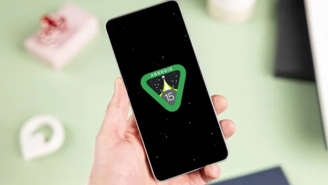 خلل في تحديث أندرويد السنوي يتسبب بتعطل هواتف المستخدمين خلل في تحديث أندرويد السنوي يتسبب بتعطل هواتف المستخدمين