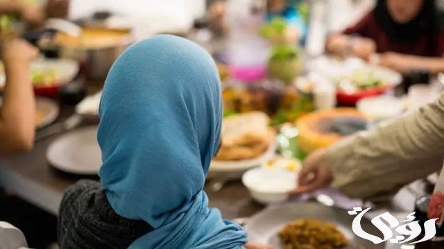 تفسير حلم رؤيه مائده الطعام فى المنام تفسير حلم رؤيه مائده الطعام فى المنام