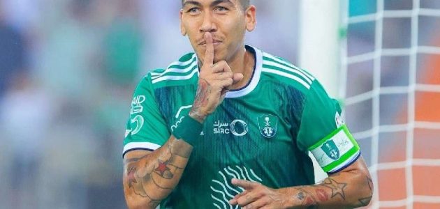 "صفقات جديدة نارية".. تصريحات تكشف حقيقة رحيل روبرتو فيرمينو من الاهلي السعودي 1 هل يجدد الأهلي دماؤه؟ تصريحات تكشف حقيقة رحيل روبرتو فيرمينو