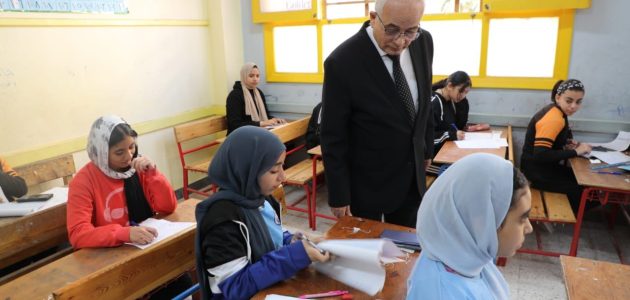 جدول امتحانات الصف الثالث الإعدادي بالجيزة للفصل الدراسي الأول 2025 – التفاصيل الكاملة 1 محافظة الجيزة تعلن رسمياً جدول امتحانات الشهادة الإعدادية الفصل الدراسي الأول