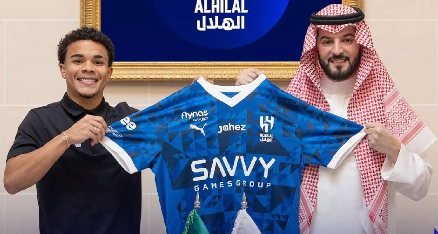الهلال السعودي يستقبل كايو سيزار رسميًا في صفقة مثيرة خلال الساعات القادمة!