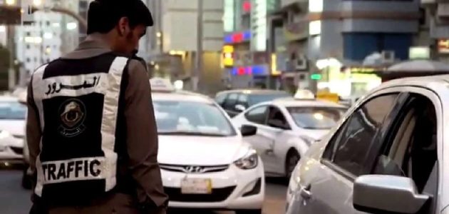 تعديلات مثيرة في نظام المرور السعودي بعد موافقة خادم الحرمين.. تعرف على العقوبات الجديدة للمخالفات! 1 تعرف علي تفاصيل تعديل نظام المرور في المملكة 1446 بعد موافقة خادم الحرمين.. وما هي عقوبات المخالفات؟
