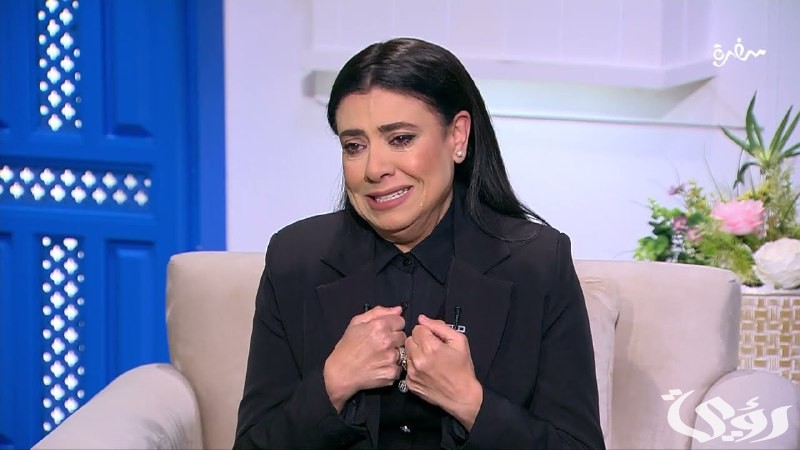 “مش عارفة أعيش”.. نشوى مصطفى تذرف الدموع على الهواء في لحظة مؤثرة!