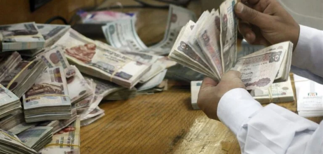 "تفاصيل جديدة" | بكري يعلن موعد زيادة المرتبات 2026 رسميًا للموظفين وأصحاب المعاشات 1 بكري يزف بشرى سارَّة للموظفين وأصحاب المعاشات.. موعد زيادة المرتبات 2025 رسميًا بالقانون