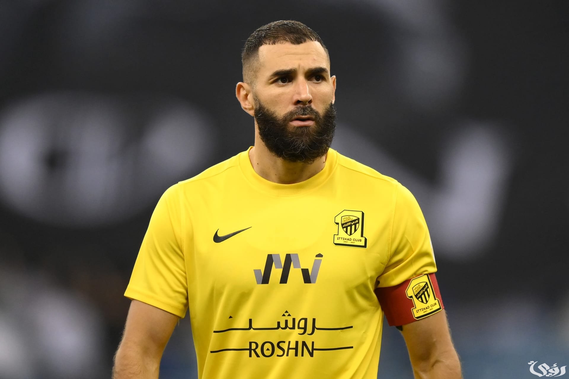 نجم العميد السابق يفجر الشارع الرياضي