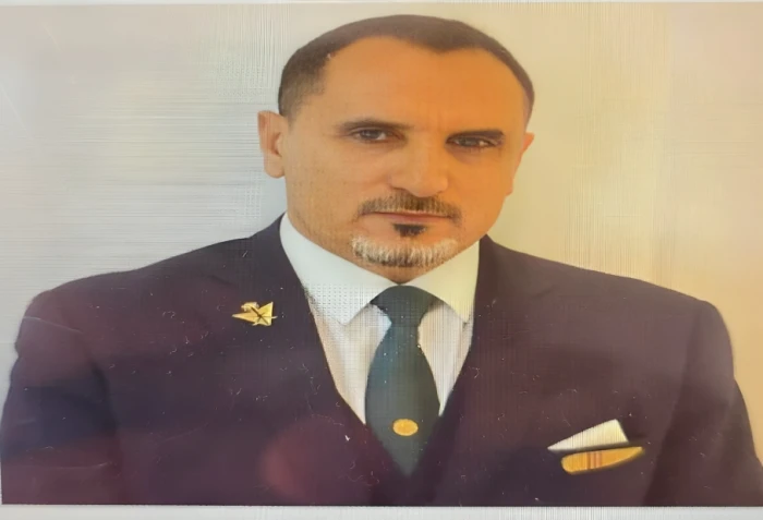 حصريًا: أول صورة لمدير المقصورة في الخطوط الجوية السعودية محسن الزهراني الذي توفي أثناء رحلة جوية - تفاصيل مثيرة حول سبب الوفاة 1 حصريًا: أول صورة لمدير المقصورة في الخطوط الجوية السعودية محسن الزهراني الذي توفي أثناء رحلة جوية - تفاصيل مثيرة حول سبب الوفاة