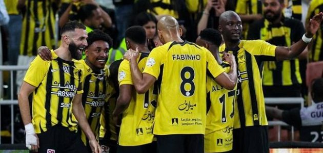 <p><strong>"الفتح يخطط لضم نجم الاتحاد: صفقة مرتقبة تُشعل سوق الانتقالات!"</strong></p> 1 "الفتح يخطط لضم نجم الاتحاد: صفقة مرتقبة تُشعل سوق الانتقالات!"