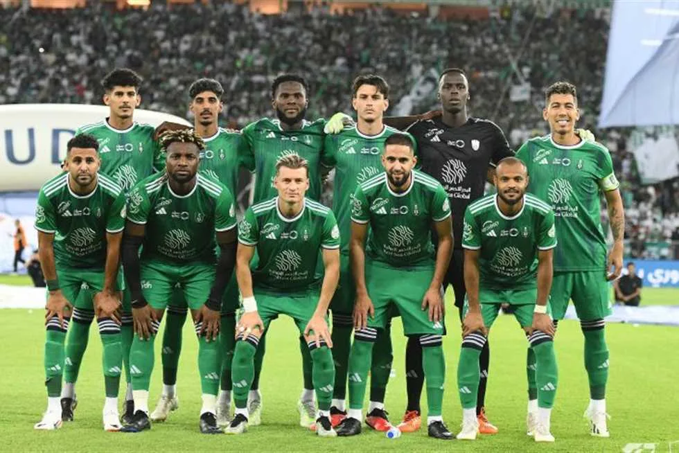 أهلي جدة يُحدث مفاجأة مدوية أمام الهلال السعودي في قمة الدوري 1 أهلي جدة يُحدث مفاجأة مدوية أمام الهلال السعودي في قمة الدوري