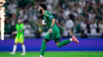 السعودية تتفوق مبكرًا على أستراليا في مباراة مثيرة بقيادة العبود