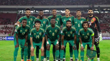 السعودية تستضيف أستراليا في تصفيات كأس العالم 2026: موعد المباراة 9:15 مساءً