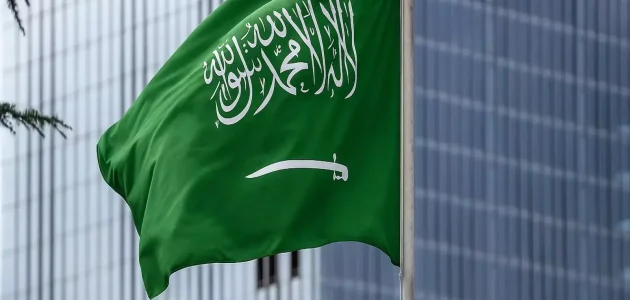 <p><strong>السعودية على أعتاب قرار مصيري: هل تعود إلى نظام الفصلين الدراسيين؟ 3 خيارات مثيرة تلوح في الأفق!</strong></p> 1 السعودية على أعتاب قرار مصيري: هل تعود إلى نظام الفصلين الدراسيين؟ 3 خيارات مثيرة تلوح في الأفق!