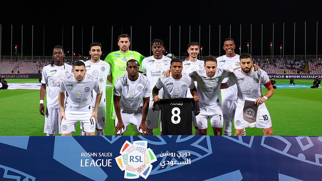 الشباب يعزز صفوفه بحارس مرمى جديد لمواجهة النصر 5 الشباب يعزز صفوفه بحارس مرمى جديد لمواجهة النصر