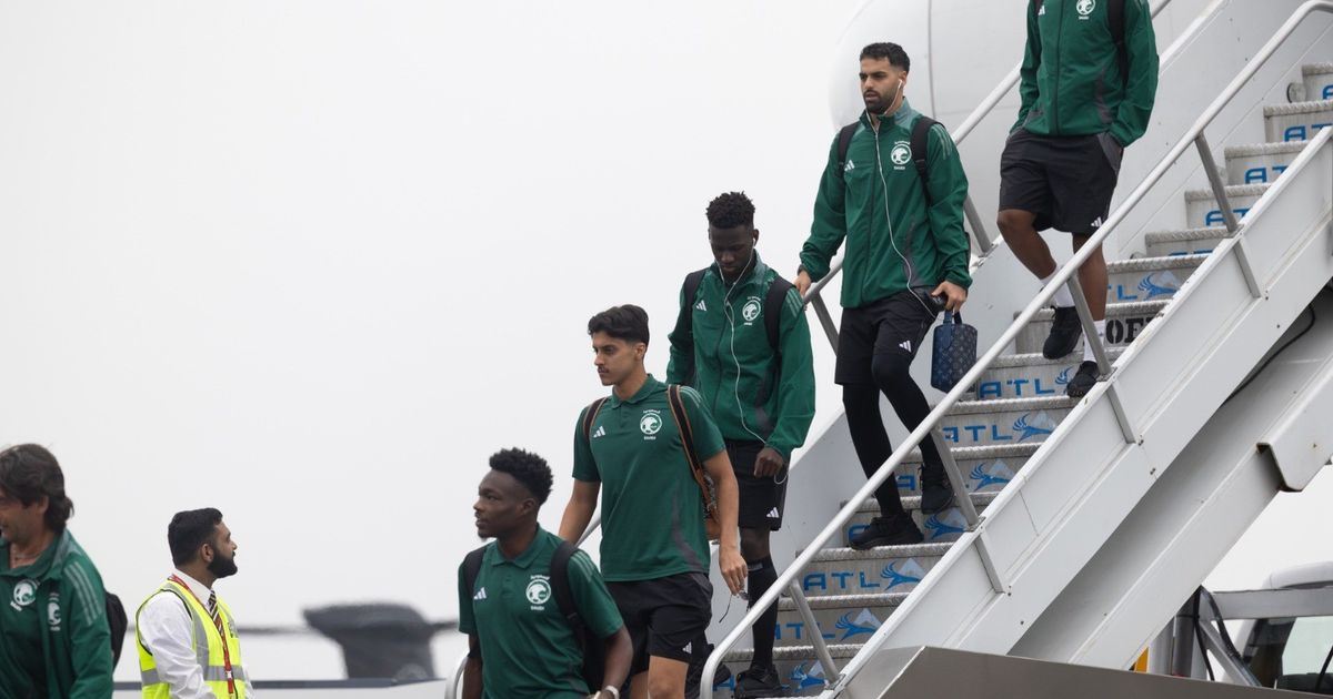 بعثة السعودية تصل أميركا استعدادًا للمشاركة في الكأس الذهبية: آمال وطموحات جديدة 5 بعثة السعودية تصل أميركا استعدادًا للمشاركة في الكأس الذهبية: آمال وطموحات جديدة