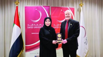 تعاون مثمر بين جمعية الصحفيين وجامعة زايد لتعزيز الإعلام العربي