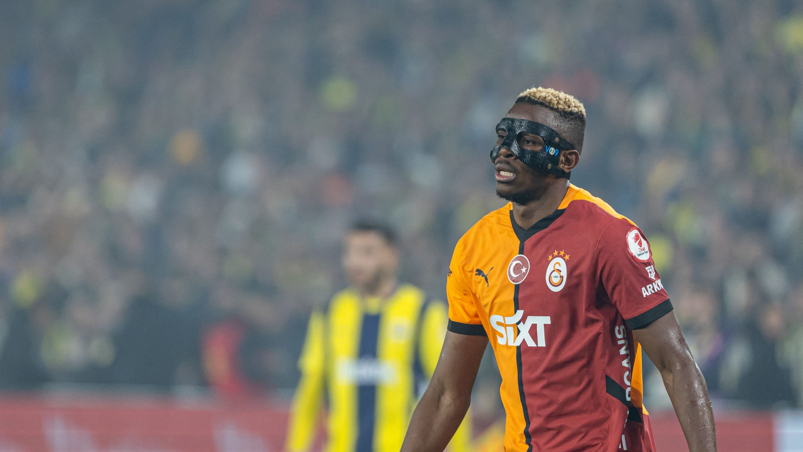 تغيرات جديدة: هل تؤجل المونديال انتقال أوسيمين إلى الهلال؟ 5 تغيرات جديدة: هل تؤجل المونديال انتقال أوسيمين إلى الهلال؟