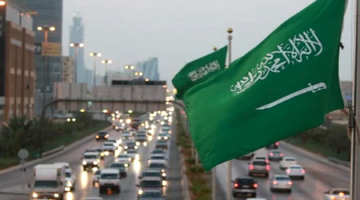توقعات بارتفاع إيرادات تطبيقات نقل الركاب إلى 2.3 مليار ريال في 2024: فرص جديدة في السوق