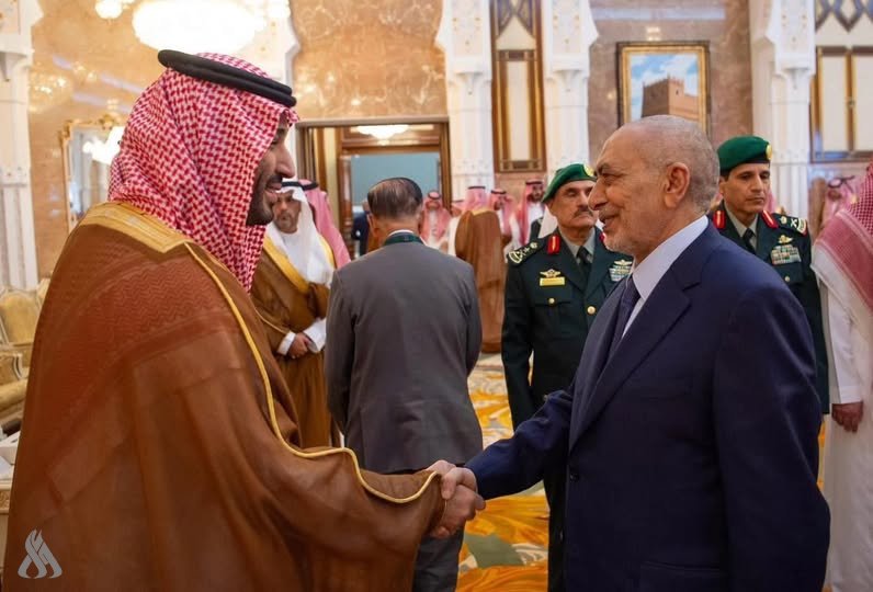 رئيس البرلمان وولي العهد السعودي يعززان العلاقات العراقية السعودية في لقاء تاريخي 5 رئيس البرلمان وولي العهد السعودي يعززان العلاقات العراقية السعودية في لقاء تاريخي