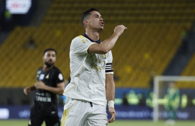 رونالدو يقترب من توقيع عقد جديد مع النصر: تفاصيل حصرية عن الصفقة المرتقبة! 1 رونالدو يقترب من توقيع عقد جديد مع النصر: تفاصيل حصرية عن الصفقة المرتقبة!