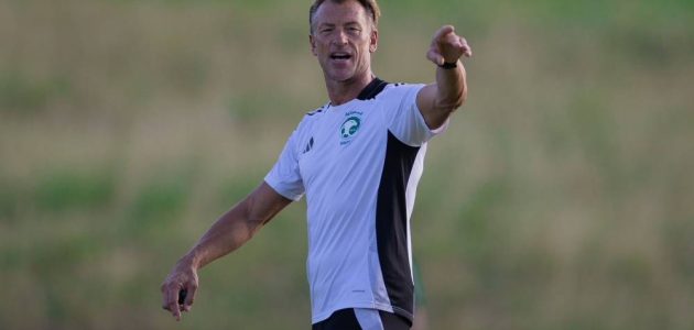 رينارد يسعى لتحقيق الانتصار الـ26 مع المنتخب السعودي في مواجهة حاسمة! 1 رينارد يسعى لتحقيق الانتصار الـ26 مع المنتخب السعودي في مواجهة حاسمة!