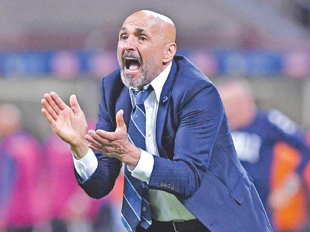 سباليتي يفاجئ النصر بقرار غير متوقع: تفاصيل حصرية!