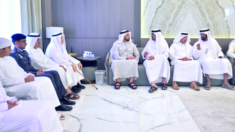 سيف بن زايد يقدم واجب العزاء في وفاة والدة راشد ثاني المطروشي: تعبير عن التعاطف والمواساة 5 سيف بن زايد يقدم واجب العزاء في وفاة والدة راشد ثاني المطروشي: تعبير عن التعاطف والمواساة