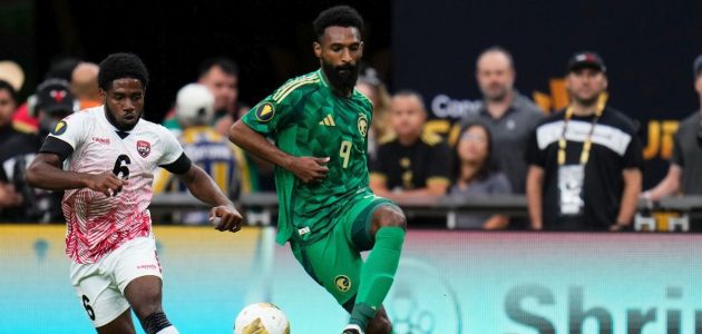 صدمة في الكأس الذهبية: ترينيداد وتوباغو تُفاجئ السعودية في الشوط الأول! 1 صدمة في الكأس الذهبية: ترينيداد وتوباغو تُفاجئ السعودية في الشوط الأول!