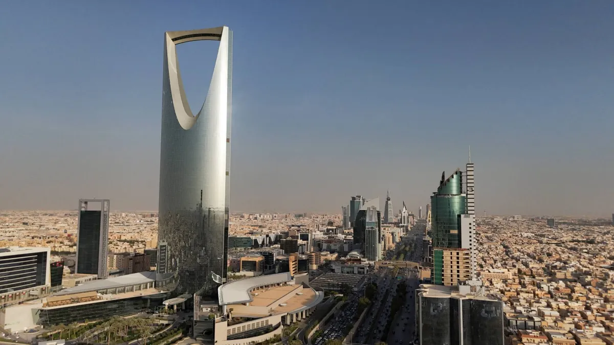 قفزة غير مسبوقة: الاستثمار الأجنبي في السعودية يرتفع 24% ليصل إلى 6.4 مليار دولار في الربع الأول!