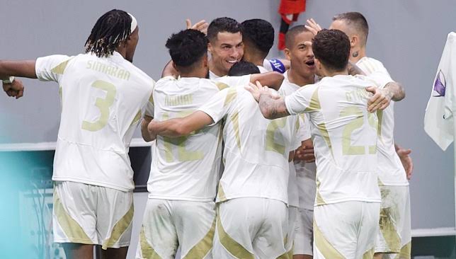 كريستيانو رونالدو يقود صفقات النصر الصيفية ويحدث ثورة في كرة القدم السعودية!