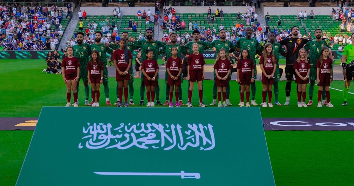 كل ما تحتاج معرفته عن موعد مباراة السعودية وترينيداد وتوباغو في الكأس الذهبية: تفاصيل حصرية لا تفوتها!