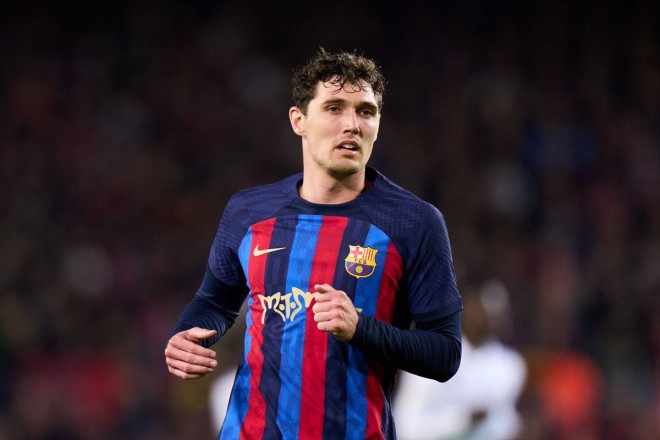 لاعب برشلونة يكشف موقفه النهائي من الانتقال إلى الدوري السعودي: تفاصيل حصرية!