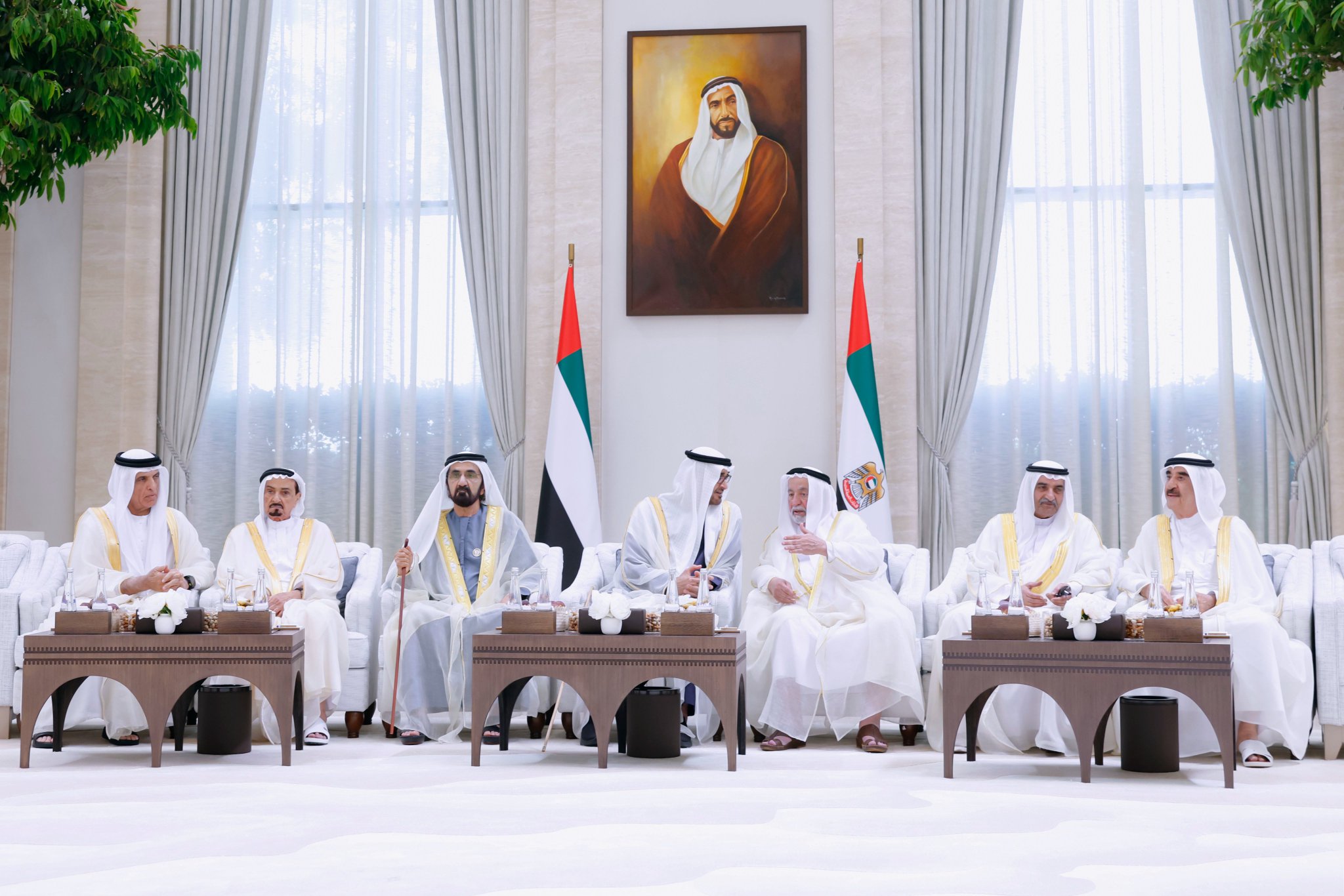 لقاء مميز بين حكام الإمارات بمناسبة عيد الأضحى المبارك: تعزيز الروابط الأخوية والتعاون 5 لقاء مميز بين حكام الإمارات بمناسبة عيد الأضحى المبارك: تعزيز الروابط الأخوية والتعاون