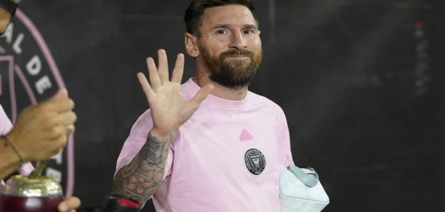 مفاجأة كبرى: ميسي يقترب من الانتقال إلى الدوري السعودي في صفقة تاريخية! 1 مفاجأة كبرى: ميسي يقترب من الانتقال إلى الدوري السعودي في صفقة تاريخية!