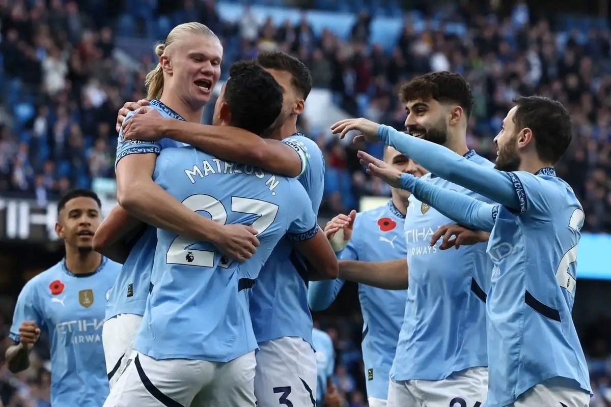 نجم مانشستر سيتي يستقطب أنظار الدوري السعودي الممتاز: صفقة مرتقبة تثير حماس الجماهير! 5 نجم مانشستر سيتي يستقطب أنظار الدوري السعودي الممتاز: صفقة مرتقبة تثير حماس الجماهير!