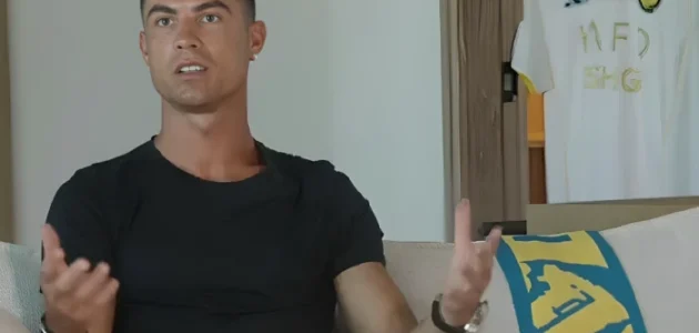 ولي العهد: قائد نهضة السعودية ورمز الفخر الوطني - اكتشفوا كيف يساهم في مستقبل مشرق! 1 ولي العهد: قائد نهضة السعودية ورمز الفخر الوطني - اكتشفوا كيف يساهم في مستقبل مشرق!