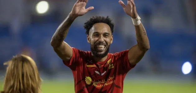 أوباميانغ يختار الانتقال إلى مرسيليا بدلاً من الاتفاق المبدئي مع فريق آخر 1 أوباميانغ يختار الانتقال إلى مرسيليا بدلاً من الاتفاق المبدئي مع فريق آخر