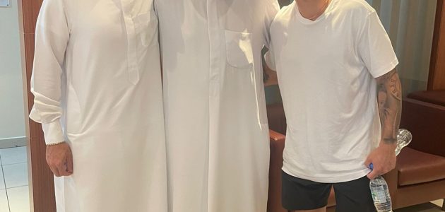 إيغور كورنادو يثير حماس جماهير الشارقة: لحظات لا تُنسى في صورة واحدة! 1 إيغور كورنادو يثير حماس جماهير الشارقة: لحظات لا تُنسى في صورة واحدة!