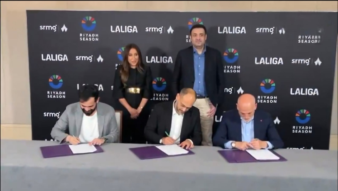 اتفاقية استراتيجية بين ثمانية ولاليغا لتعزيز النقل التلفزيوني للدوري السعودي