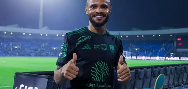 الأهلي السعودي يعلن رسمياً عن تمديد عقد علي مجرشي لتعزيز صفوف الفريق في الموسم المقبل 1 الأهلي السعودي يعلن رسمياً عن تمديد عقد علي مجرشي لتعزيز صفوف الفريق في الموسم المقبل