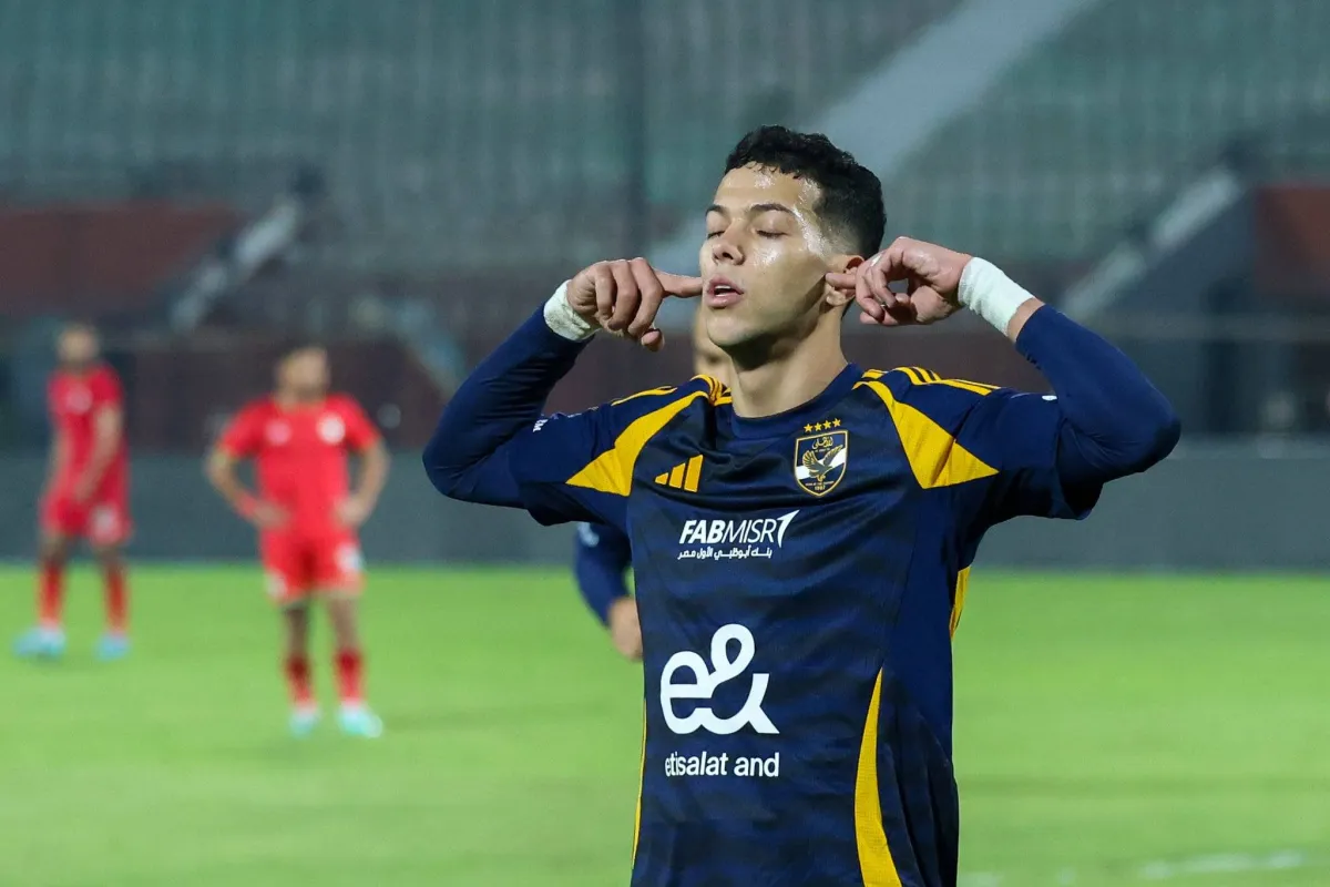 الأهلي المصري يكشف تفاصيل مفاوضات الأخدود السعودي لضم إمام عاشور 1 الأهلي المصري يكشف تفاصيل مفاوضات الأخدود السعودي لضم إمام عاشور