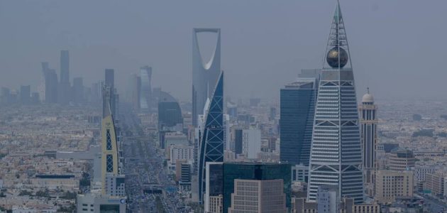 الإيرادات غير النفطية في السعودية تسجل ارتفاعًا بنسبة 6.6% لتصل إلى 149.9 مليار ريال خلال الربع الثاني من العام 1 الإيرادات غير النفطية في السعودية تسجل ارتفاعًا بنسبة 6.6% لتصل إلى 149.9 مليار ريال خلال الربع الثاني من العام