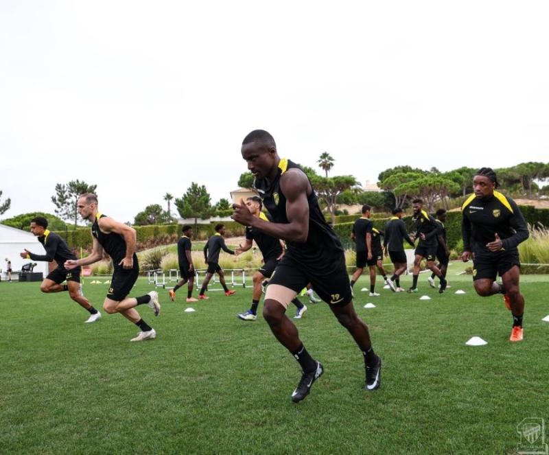 الاتحاد يواجه تحديًا قويًا في مواجهة فولهام ضمن الدوري الإنجليزي الممتاز