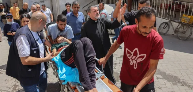 السعودية تعبر عن إدانتها القوية لقصف إسرائيل للكنيسة في غزة 1 السعودية تعبر عن إدانتها القوية لقصف إسرائيل للكنيسة في غزة