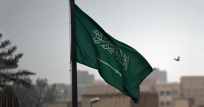 السعودية في صدارة الاقتصاد: أبرز الأحداث الاقتصادية التي شكلت النصف الأول من 2025