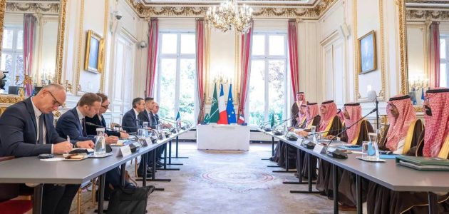 السعودية وفرنسا توقعان وثيقة تنفيذية لتعزيز التعاون الأمني المستقبلي بين البلدين 1 السعودية وفرنسا توقعان وثيقة تنفيذية لتعزيز التعاون الأمني المستقبلي بين البلدين