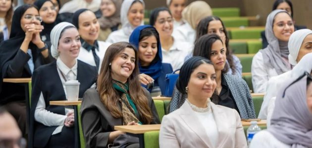 <p><strong>"السواحه يجمع المبتكرين والمجتمع البحثي السعودي في لندن: حدث استثنائي يفتح آفاق جديدة للتعاون"</strong></p> 1 "السواحه يجمع المبتكرين والمجتمع البحثي السعودي في لندن: حدث استثنائي يفتح آفاق جديدة للتعاون"