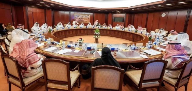 الشورى يناقش 10 موضوعات حيوية في جلسته القادمة لتعزيز التنمية الوطنية 1 الشورى يناقش 10 موضوعات حيوية في جلسته القادمة لتعزيز التنمية الوطنية