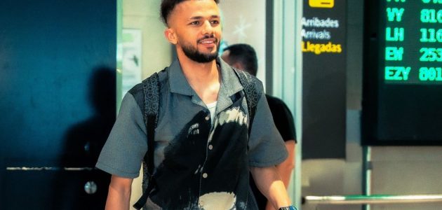 القادسية يتعاقد مع منافس "القفاز الذهبي" لتعزيز صفوفه في الدوري السعودي 1 القادسية يتعاقد مع منافس "القفاز الذهبي" لتعزيز صفوفه في الدوري السعودي