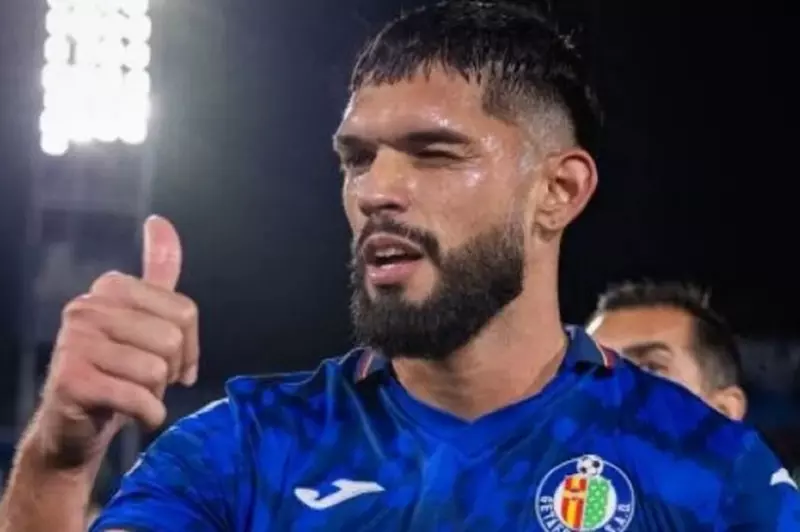 النصر السعودي يسعى للتعاقد مع مدافع خيتافي لتعويض غياب لابورت