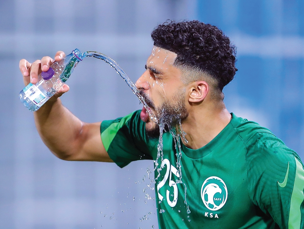 النصر يتخذ قرارًا حاسمًا بشأن انتقال عبدالإله العمري إلى الاتحاد في الدوري السعودي